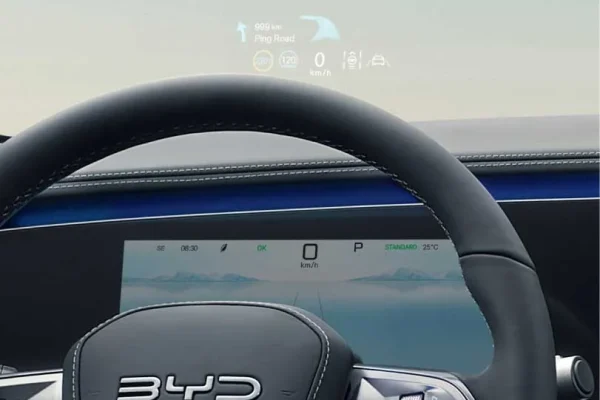 BYD SEALION 7 - Slide 13